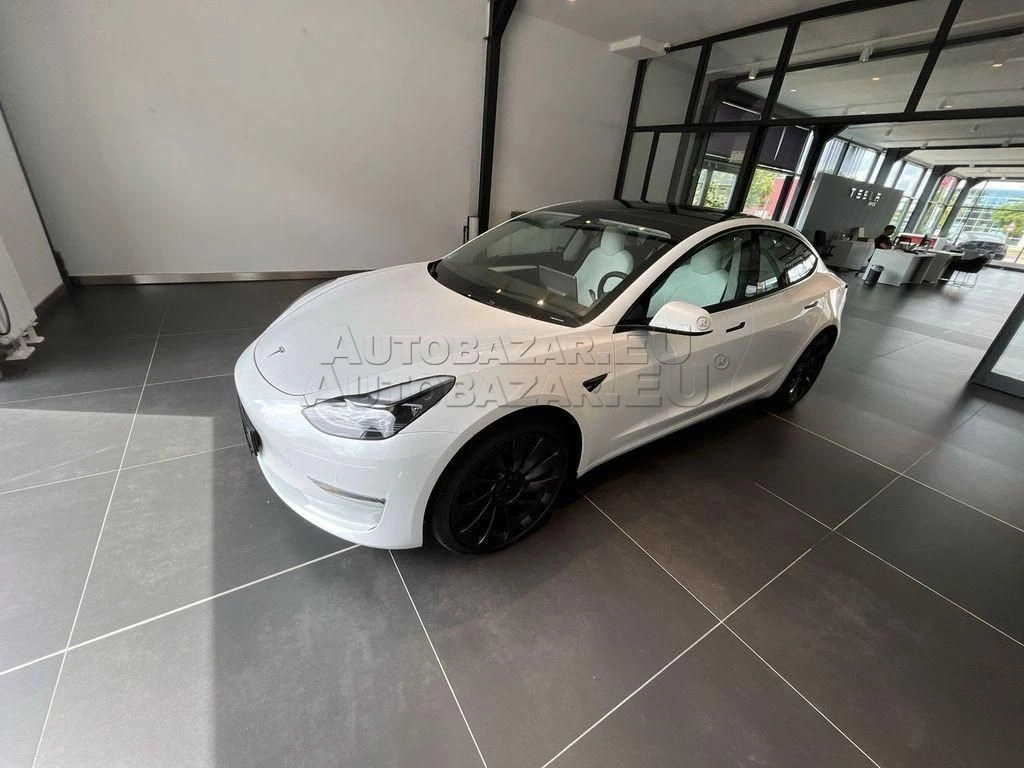 Tesla Model 3 Performance 82kWh AWD