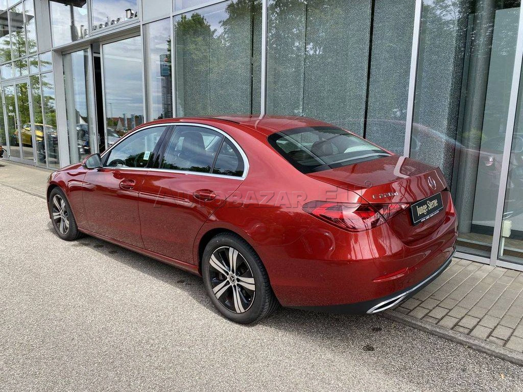 Mercedes-Benz C trieda Sedan 220 d mHEV A/T
