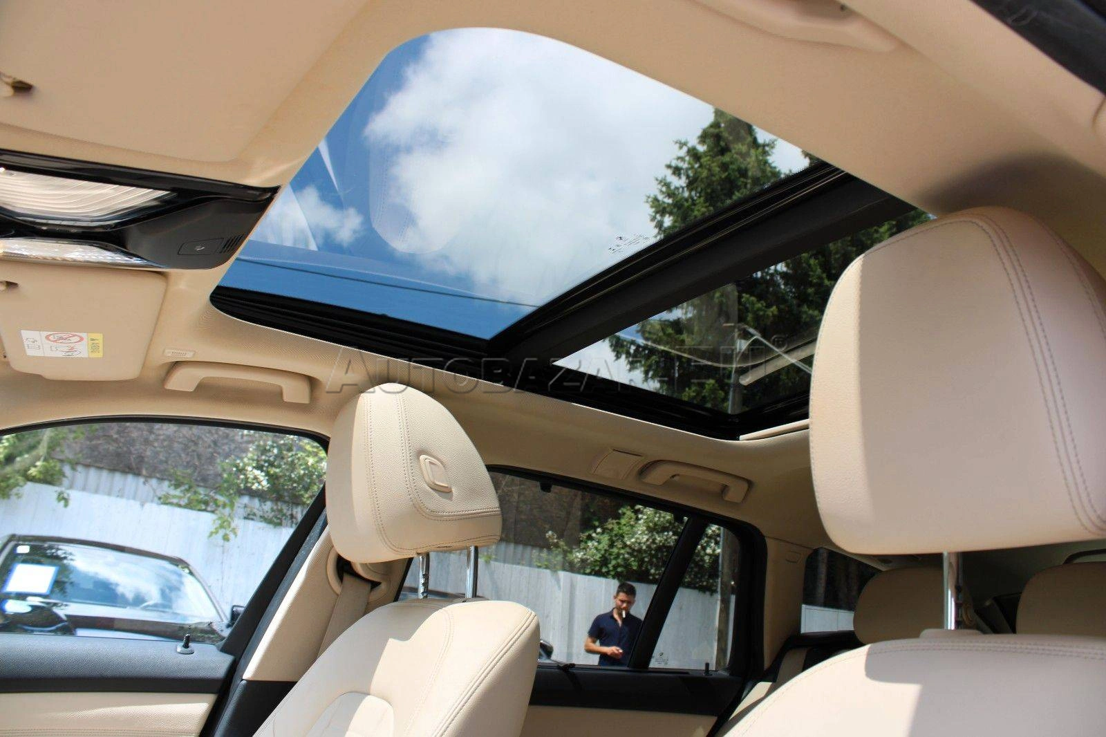 BMW Rad 3 Touring 320i  A/T