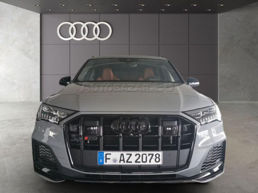 Audi SQ7 TFSI quattro tiptronic