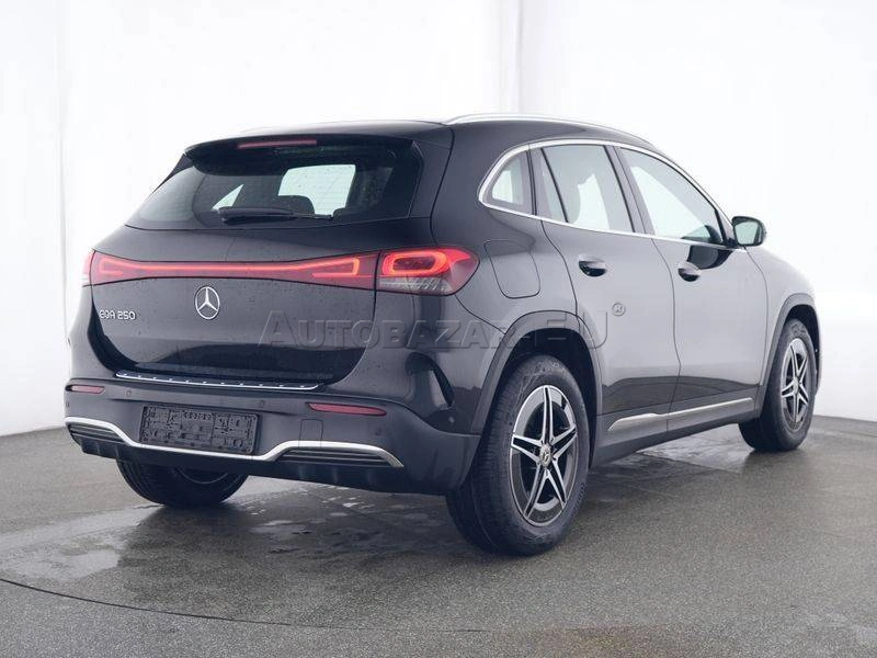 Mercedes-Benz EQA 250