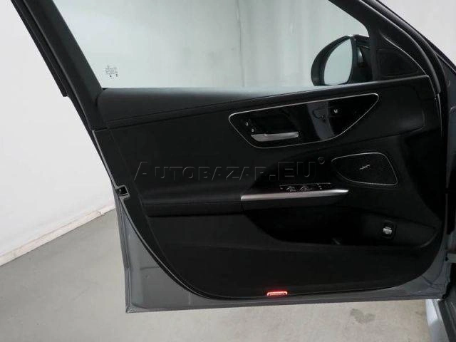 Mercedes-Benz C trieda 2023 na predaj – fotografia 9