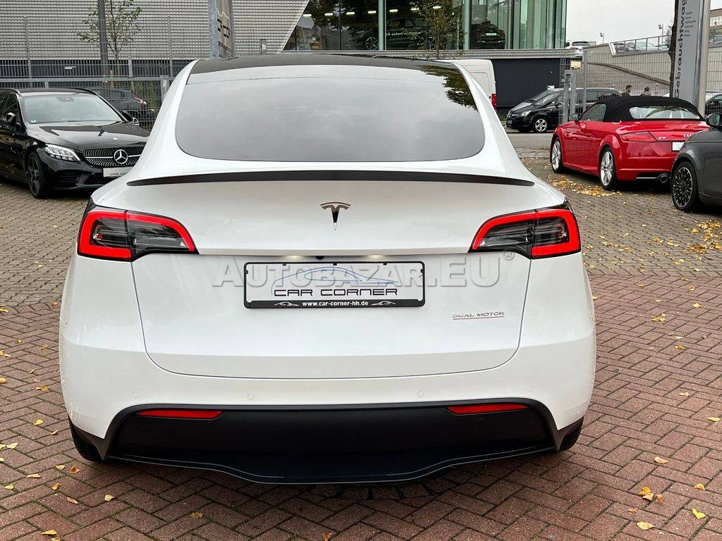 Tesla Model Y Dual Motor