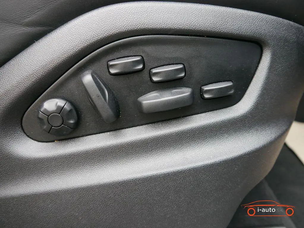 Porsche Cayenne 2022 na predaj – fotografia 10