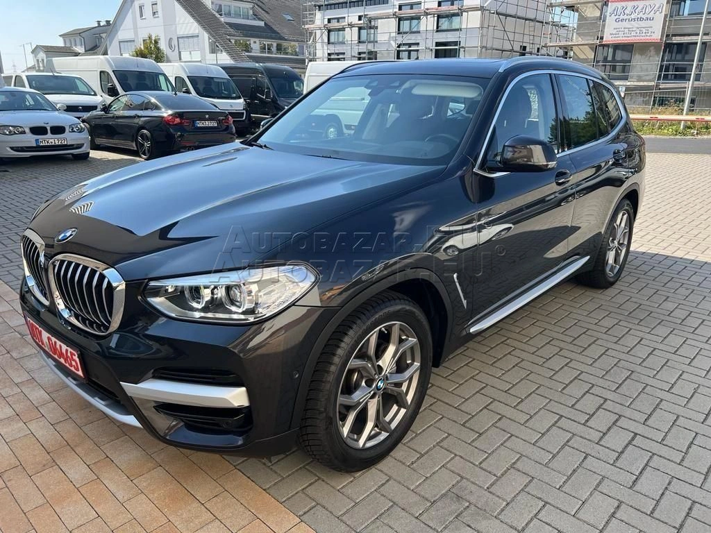 BMW X3 XDrive20i A/T
