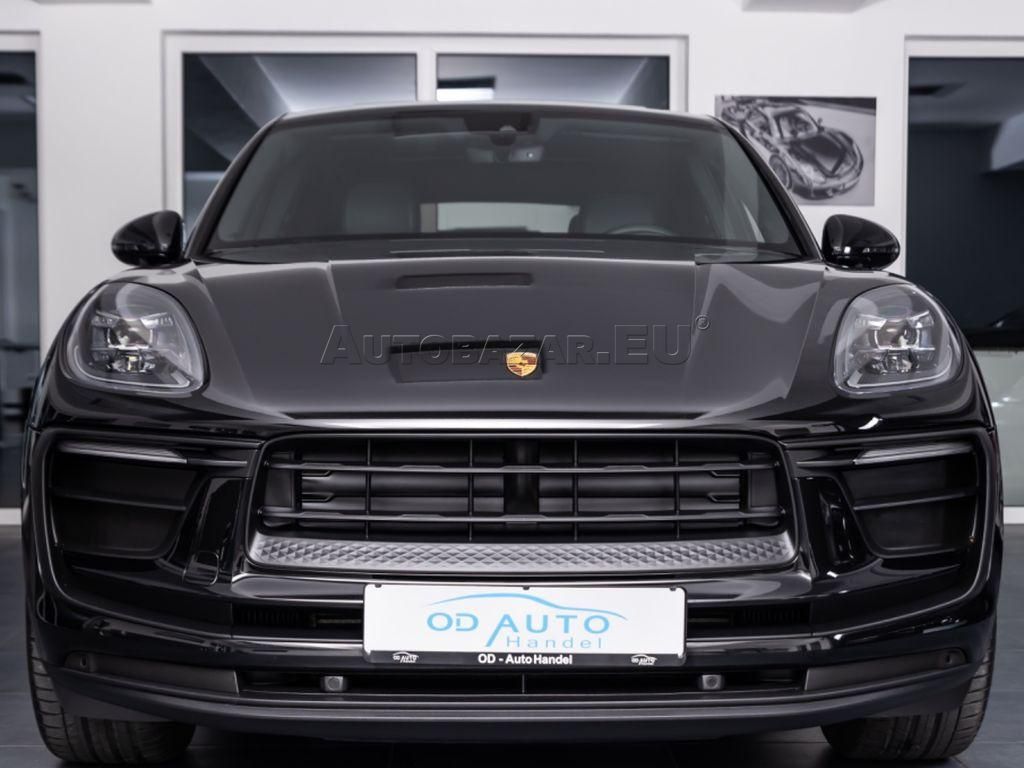 Porsche Macan A/T