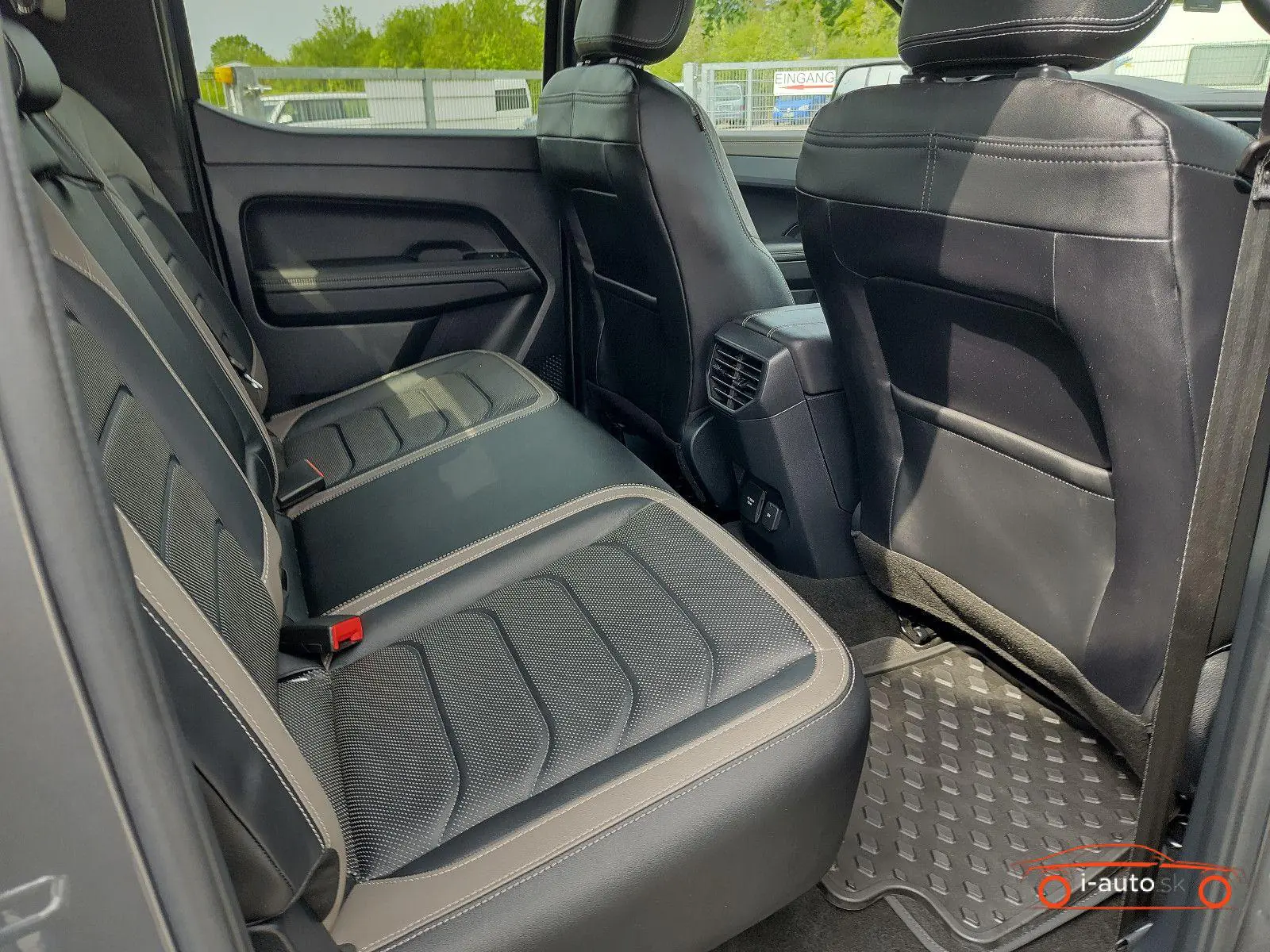 Volkswagen Amarok 2023 na predaj – fotografia 14