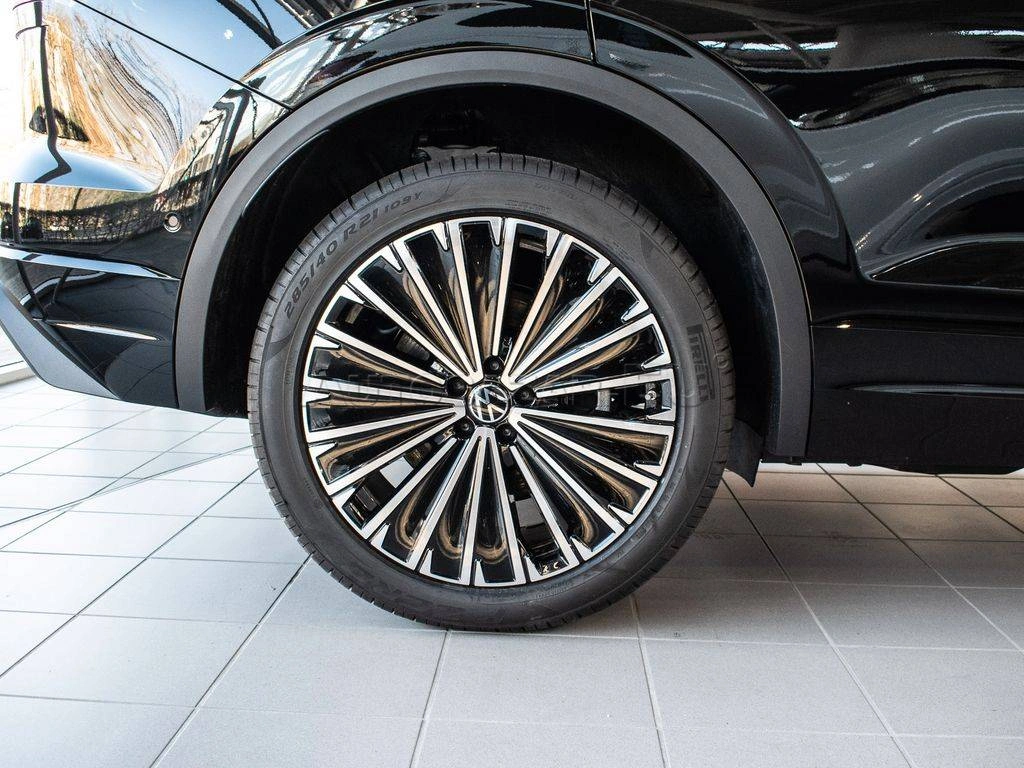 Volkswagen Touareg Elegance 3.0 V6 eHybrid 4MOTION