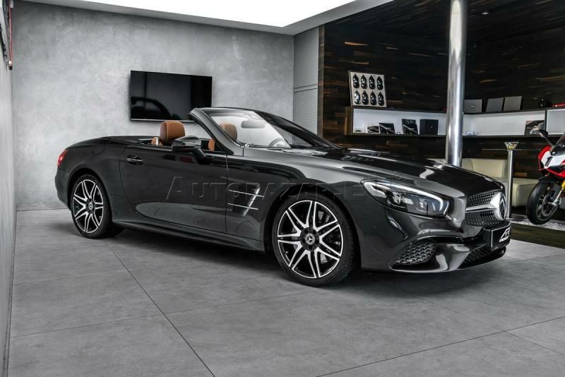 Mercedes-Benz SL Cabrio AMG Masáže H&K Nappa