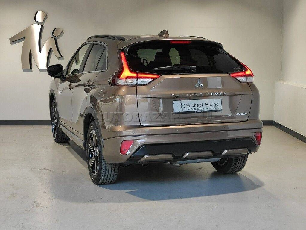 Mitsubishi Eclipse Cross Select 4WD A/T