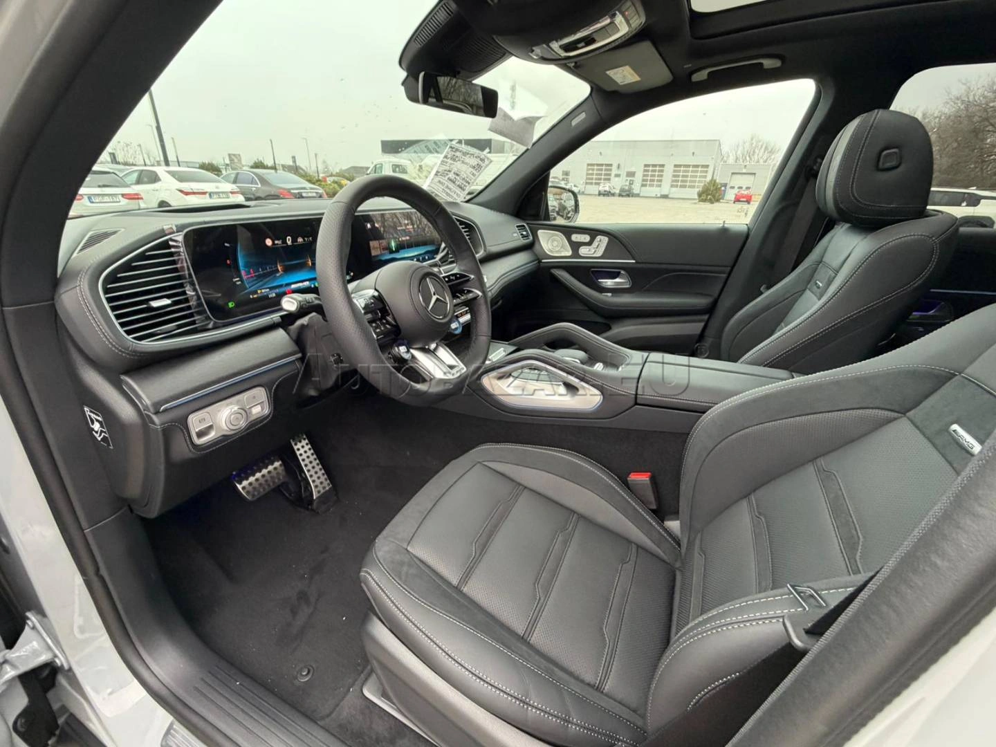 Mercedes-Benz GLE SUV Mercedes-AMG  53 4MATIC+ | 320 kW | AMG Night | Panorama - 103.500€ NETTO