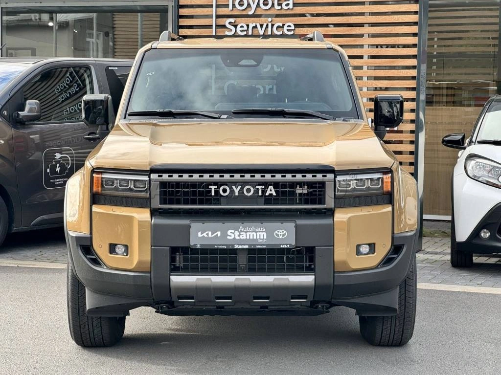 Toyota Land Cruiser 2.8 D-4D 204 Executive A/T 4x4