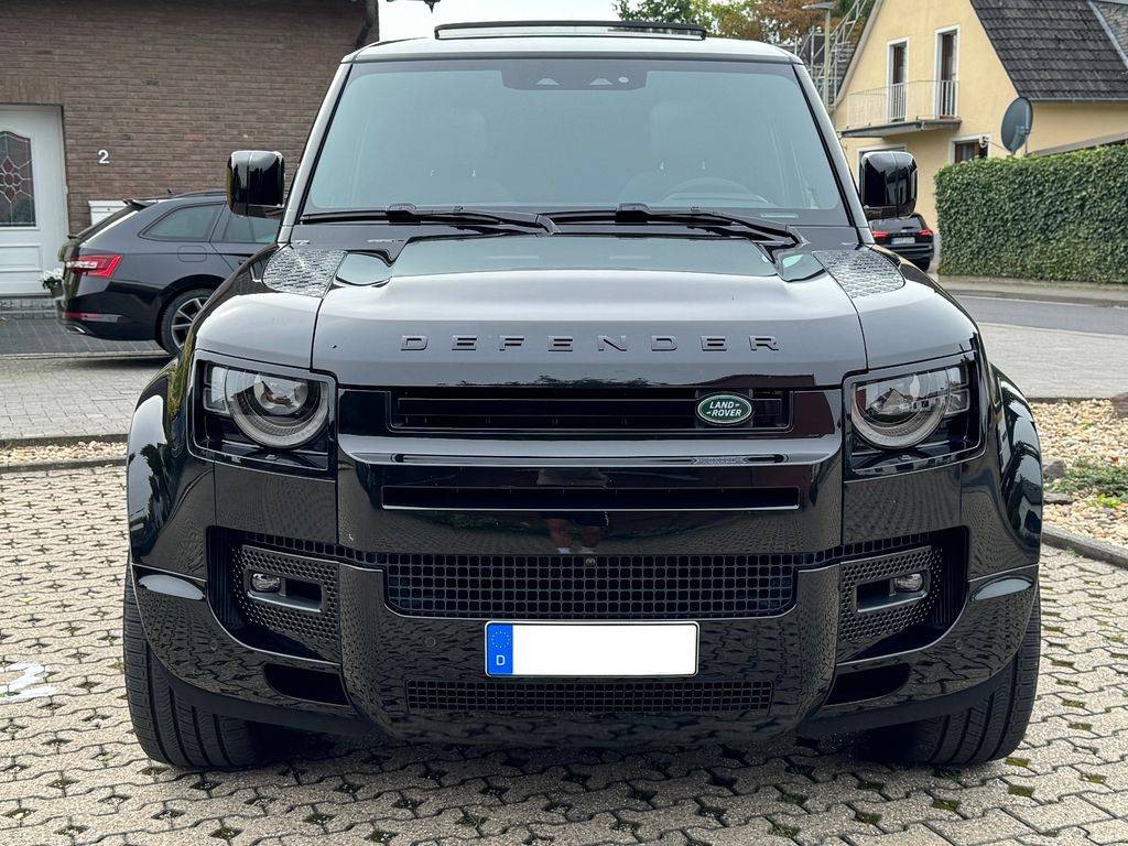 Land Rover Defender 110 5.0 V8 P525 Carpathian Edition A/T AWD