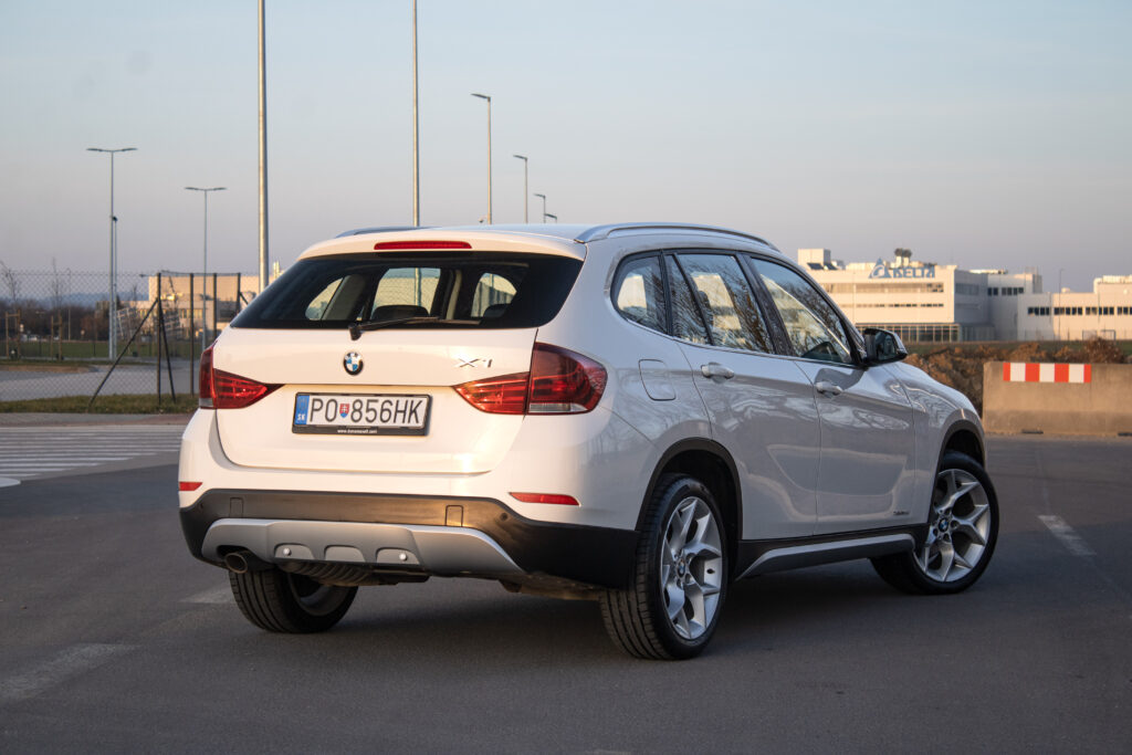 BMW X1
