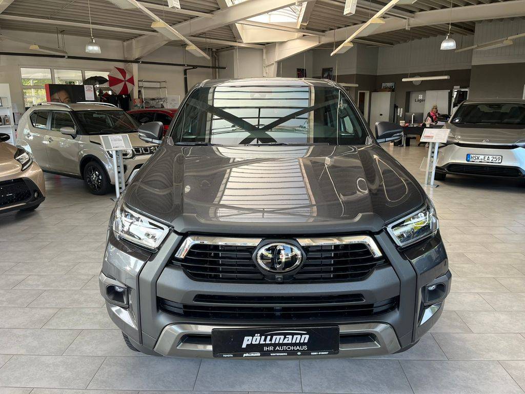Toyota Hilux DC 2.8 I D-4D Invincible 4x4 A/T