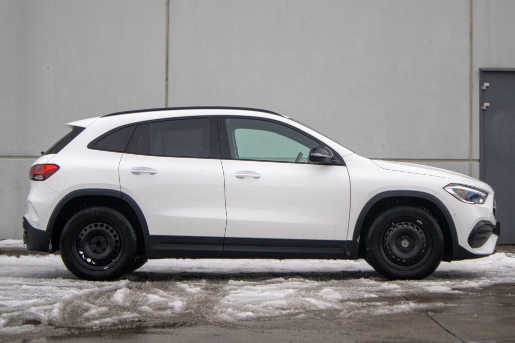 Mercedes GLA trieda