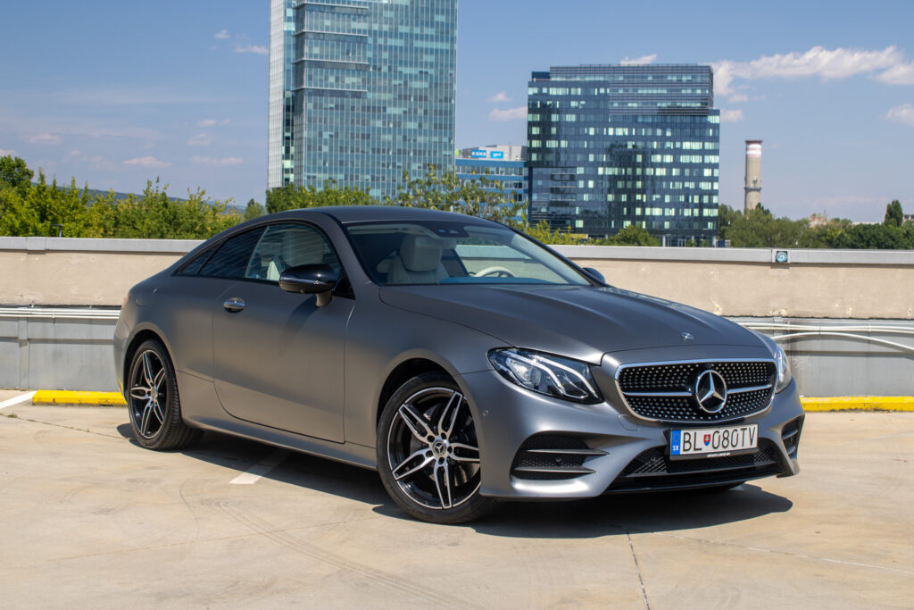 Mercedes-Benz E trieda Coupé