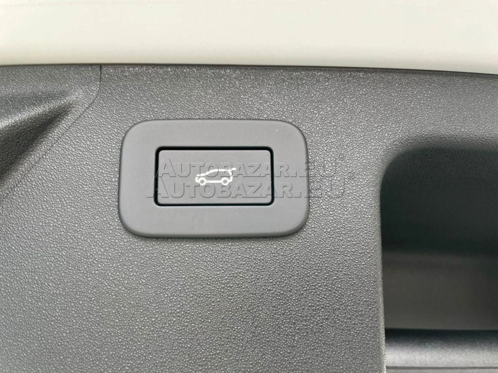 Land Rover Discovery Sport 2.0D I4 MHEV D165 R-Dynamic SE AWD A/T