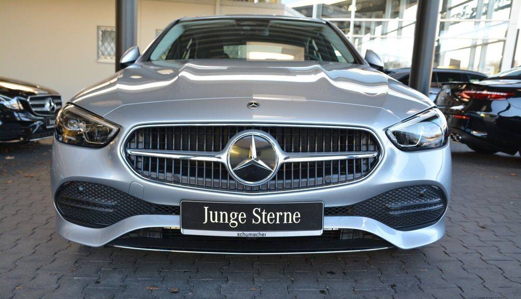 Mercedes-Benz C trieda Sedan 300 A/T