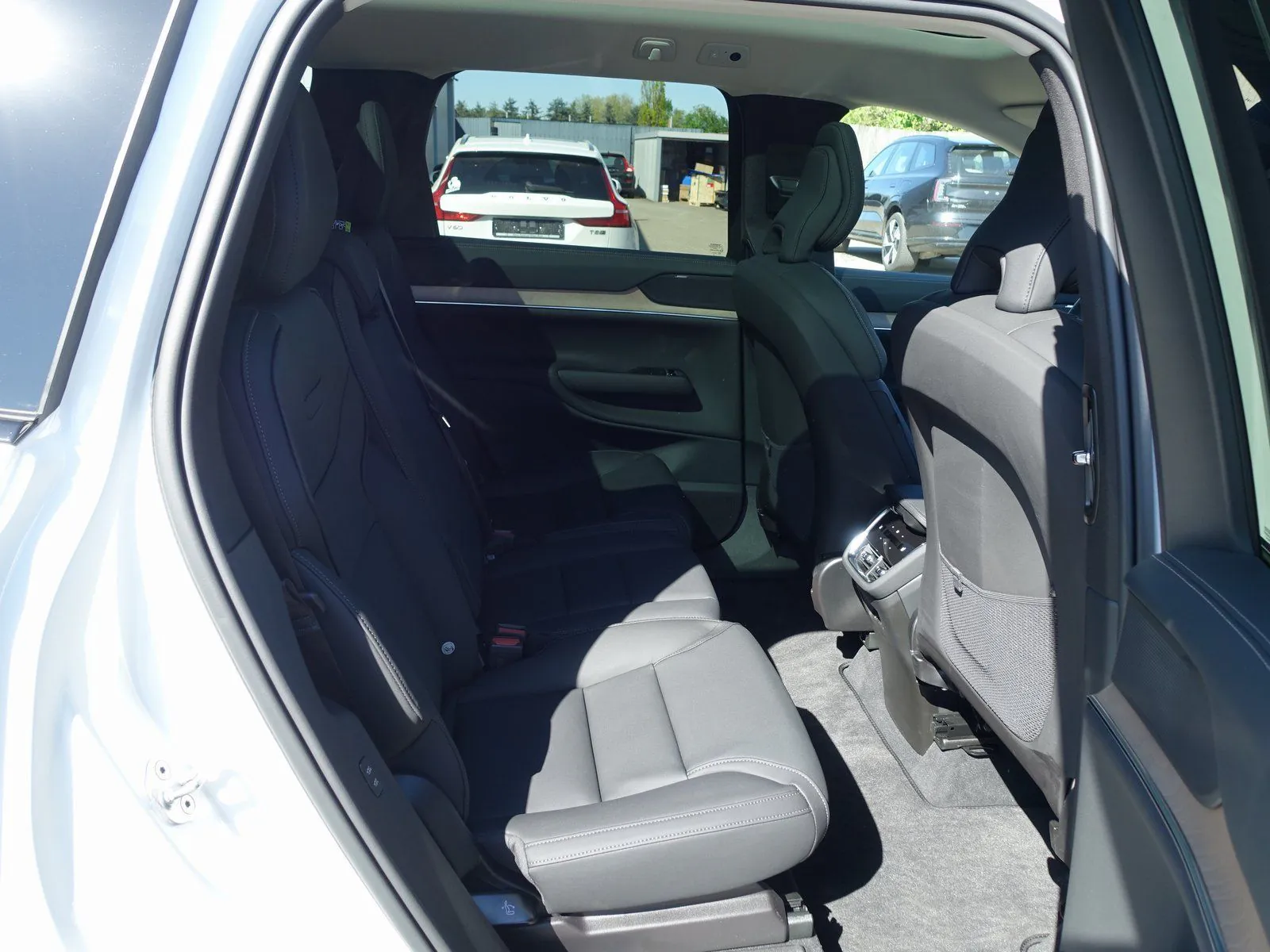 Volvo EX90 2025 na predaj – fotografia 10