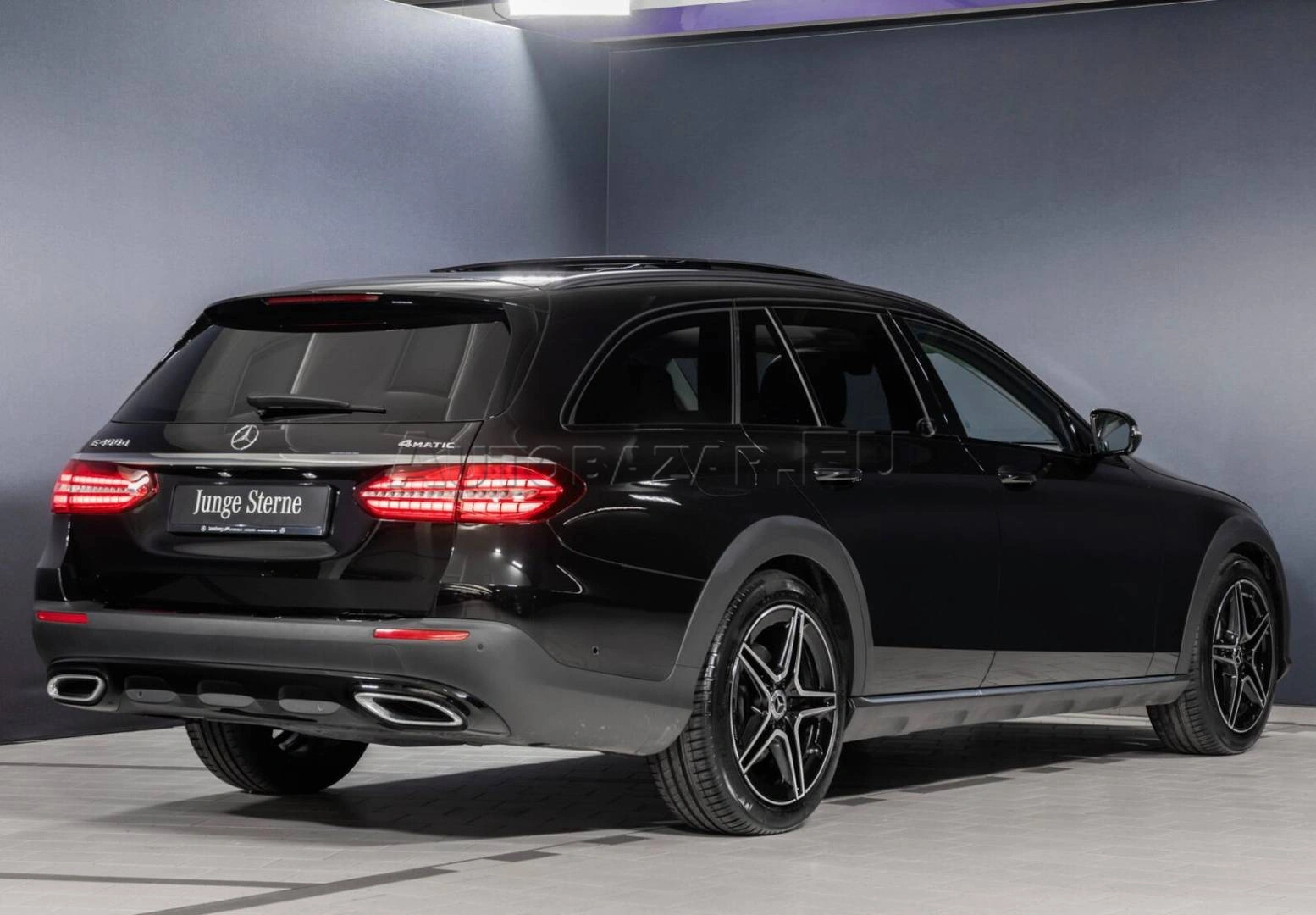 Mercedes-Benz E trieda Kombi 400 d T 4M All-Terrain Avantgarde