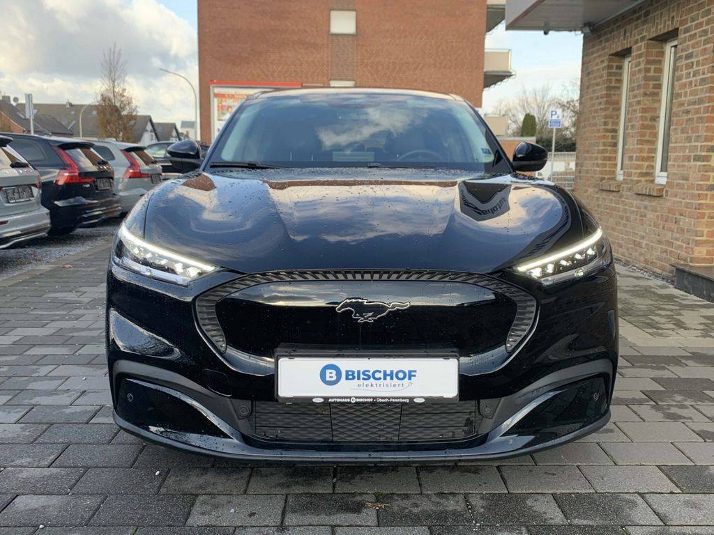 Ford Mustang Mach-E 75,7kWh RWD STD