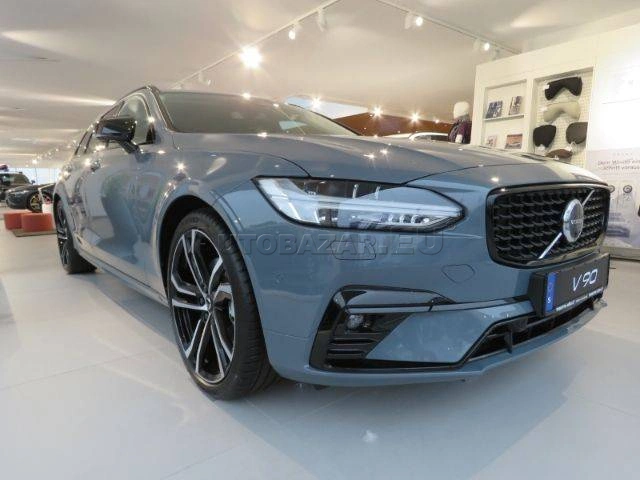 Volvo V90 B4 Plus Dark