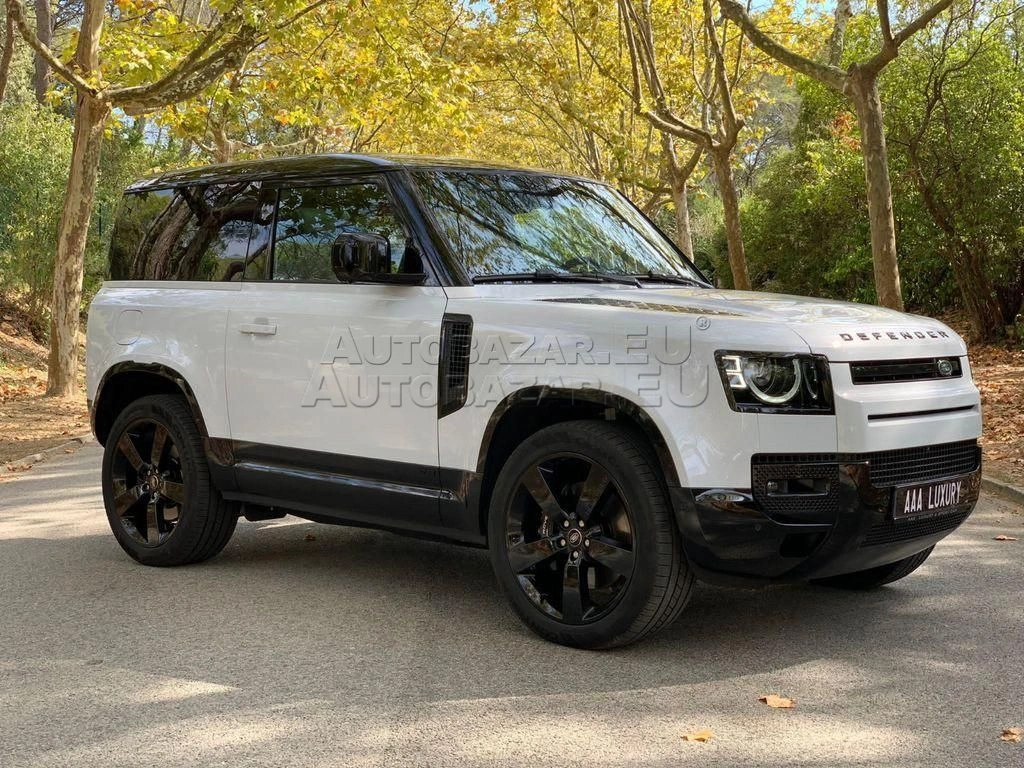 Land Rover Defender 90 5.0 V8 P525 A/T AWD