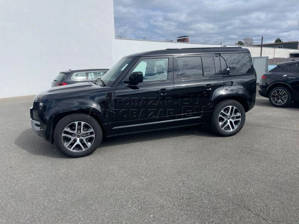 Land Rover Defender 110 3.0D I6 D250 MHEV XS A/T AWD