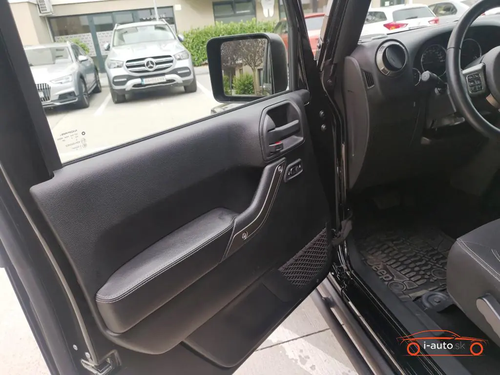 Jeep Wrangler 2018 na predaj – fotografia 23