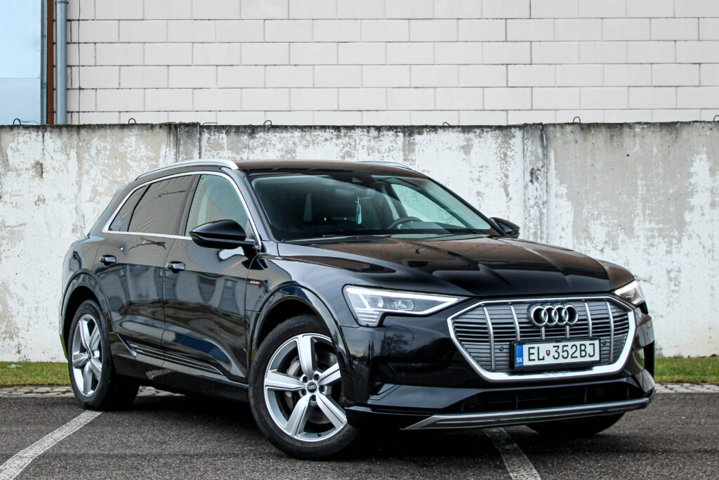 Audi e-tron