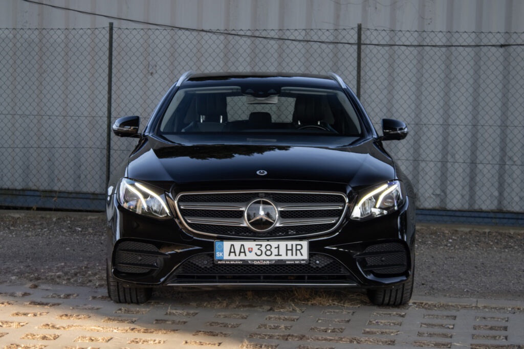 Mercedes-Benz E trieda T