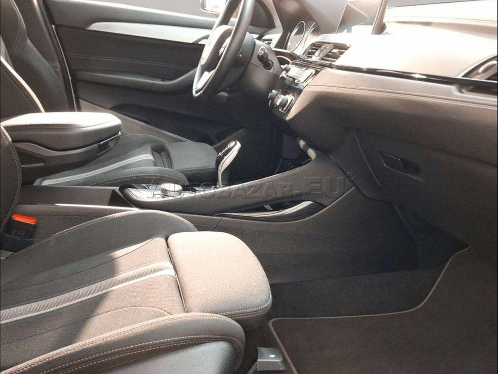 BMW X2 sDrive18d A/T