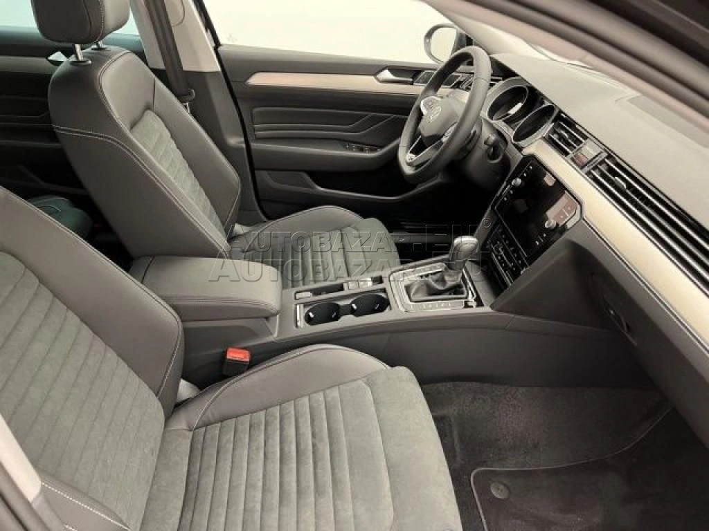 Volkswagen Passat 2.0 TDI Elegance DSG