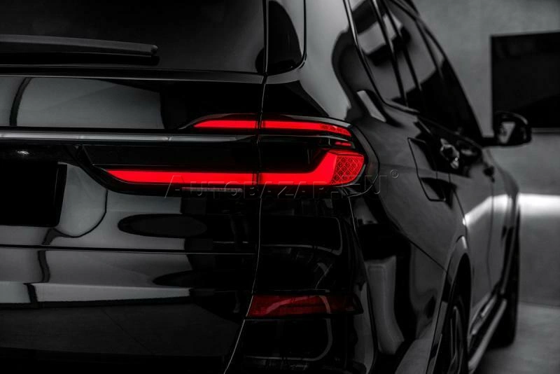 BMW X7 2023 na predaj – fotografia 10