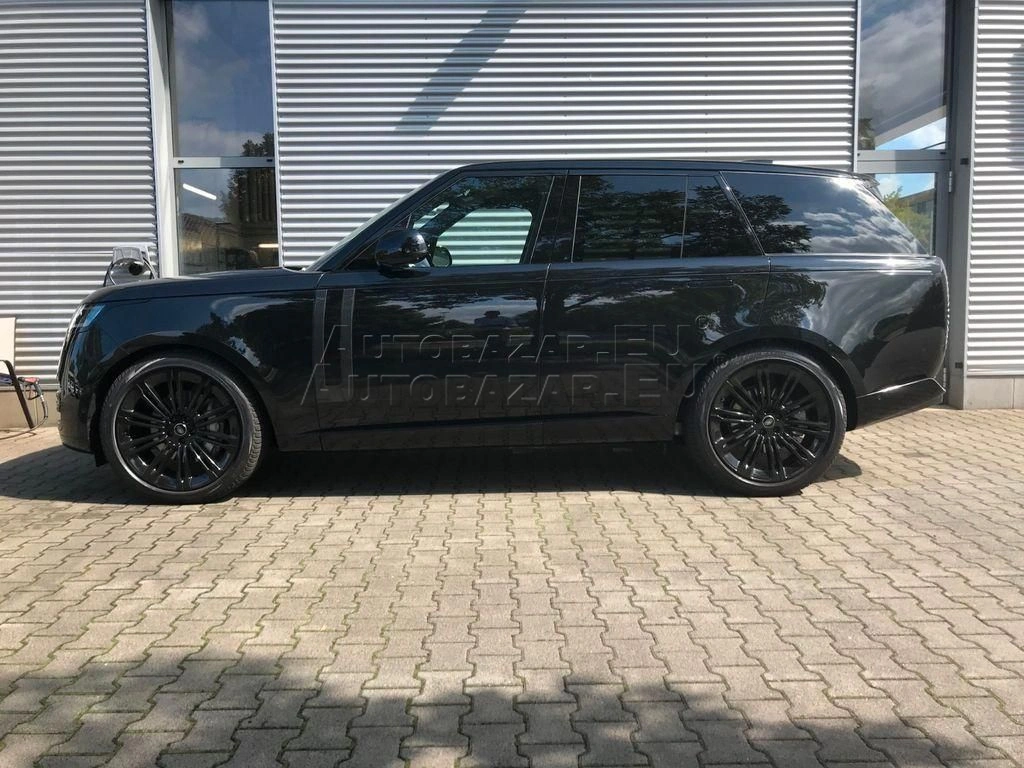 Land Rover Range Rover 3.0D MHEV D300 HSE AWD A/T
