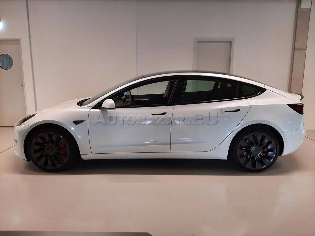 Tesla Model 3 Performance 82kWh AWD