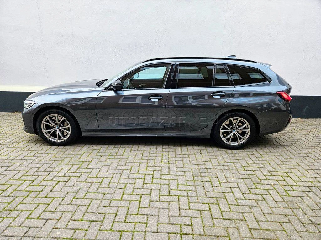 BMW Rad 3 Touring 330d  xDrive A/T