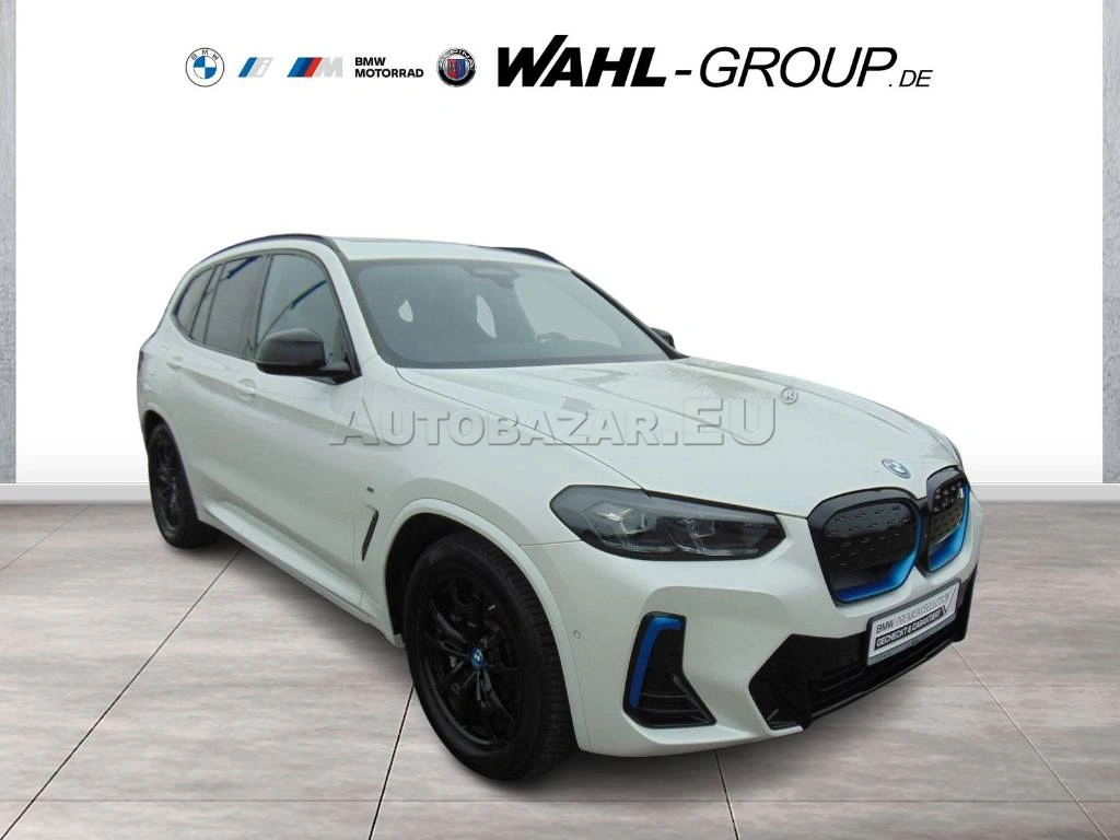 BMW iX3 A/T