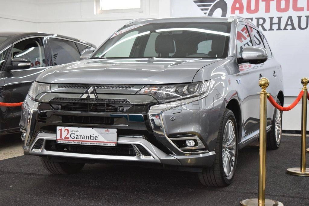 Mitsubishi Outlander PHEV Plus Spirit 4WD A/T