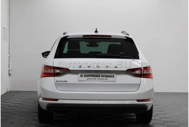 Škoda Superb Combi 2.0 TDI DSG