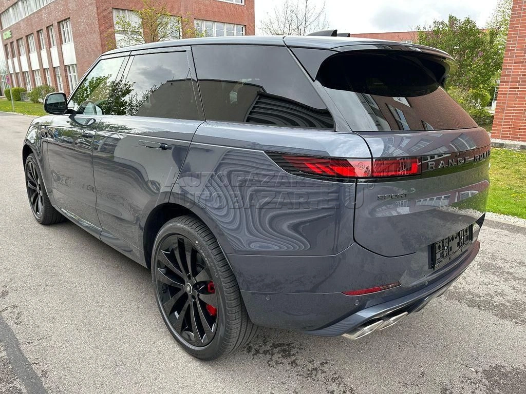 Land Rover Range Rover Sport 4.4 V8 P530 MHEV First Edition AWD A/T