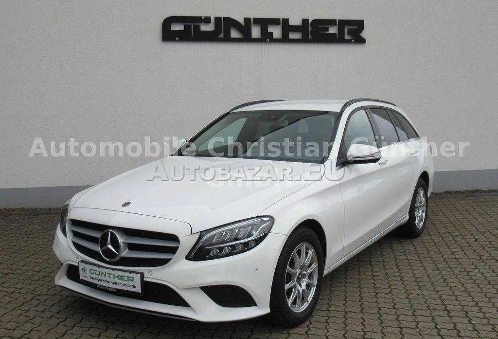 Mercedes-Benz C trieda Kombi 220 d A/T