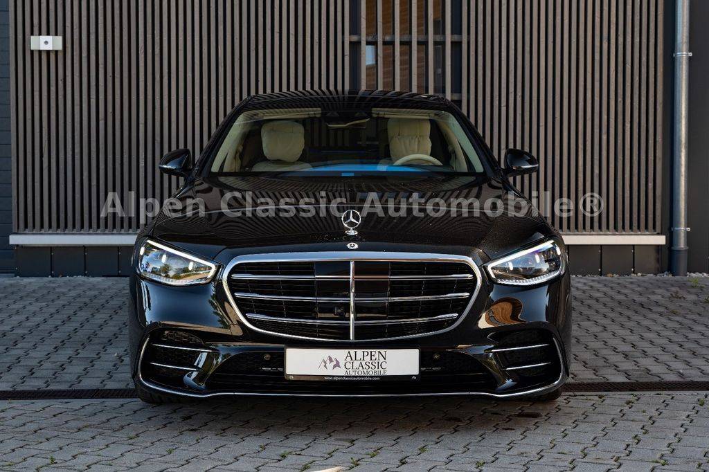 Mercedes-Benz S trieda Sedan Mercedes Benz  580 AMG Exlusive
