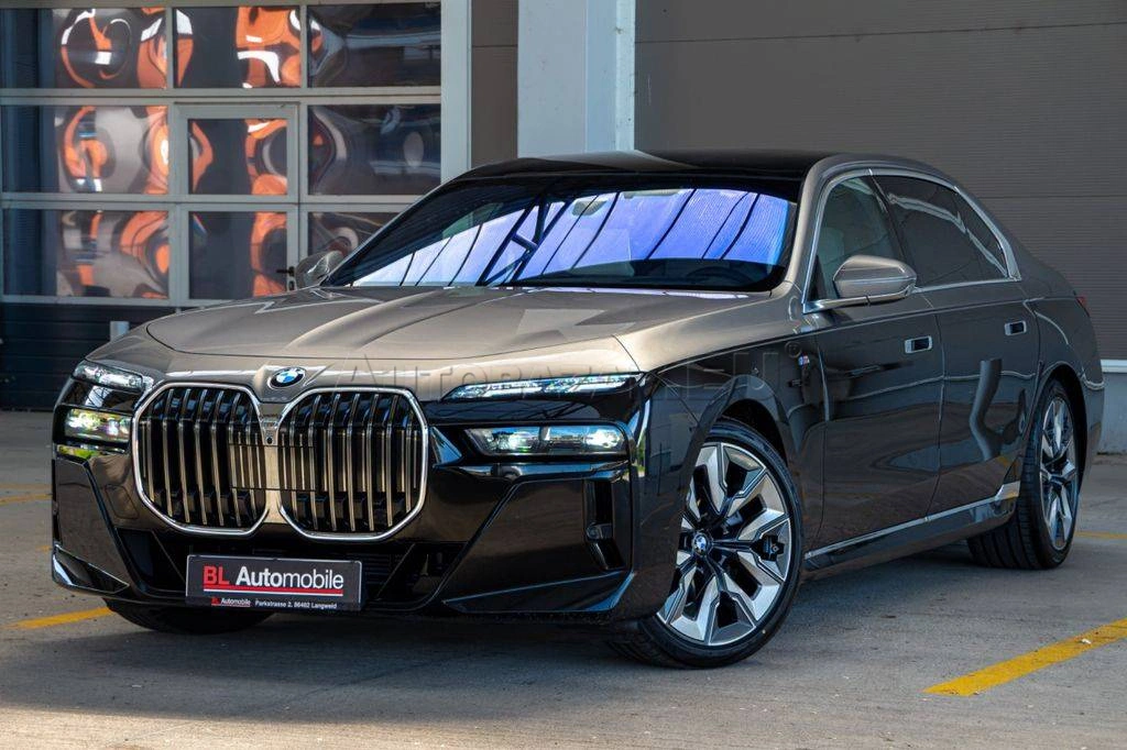 BMW Rad 7 740 d M-SPORT