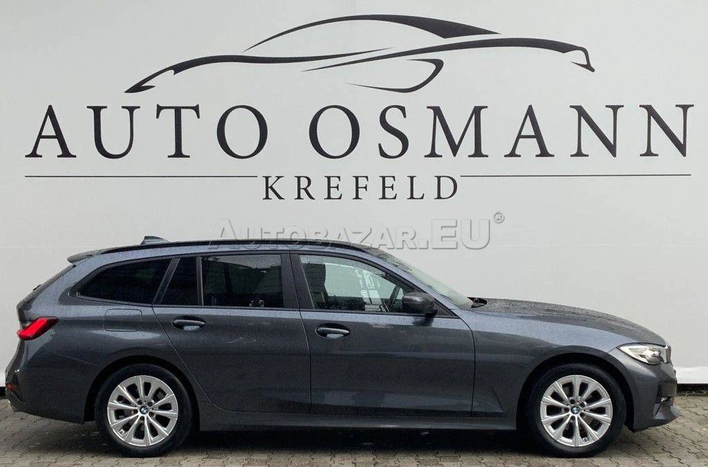 BMW Rad 3 Touring 320d mHEV  xDrive A/T