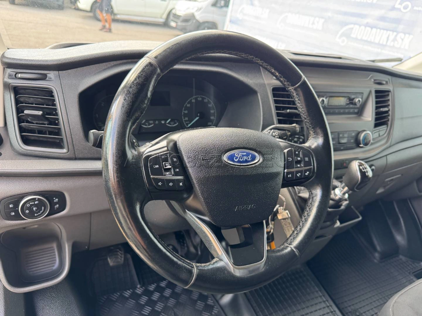 Ford Transit 2020 na predaj – fotografia 40