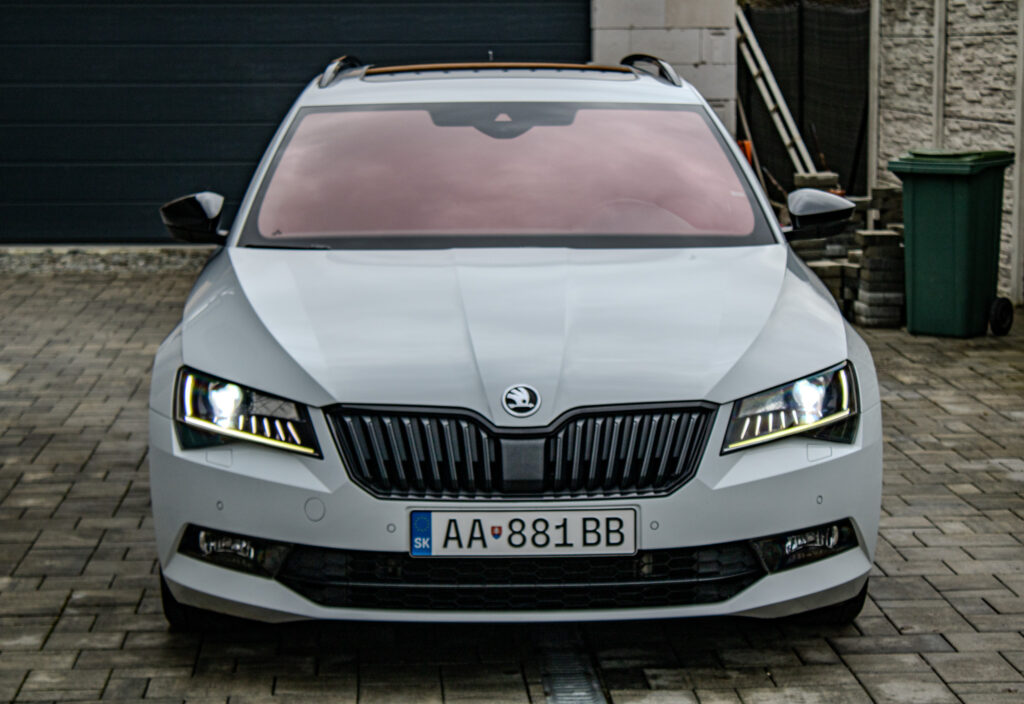 Škoda Superb Combi