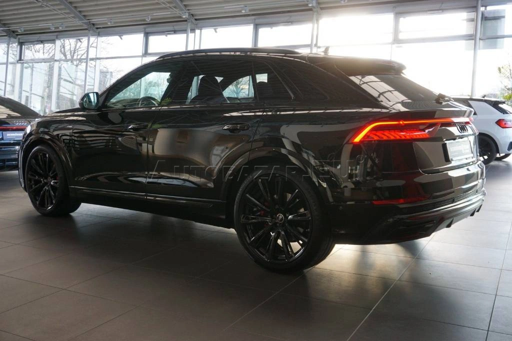 Audi Q8 50 3.0 TDI mHEV quattro tiptronic