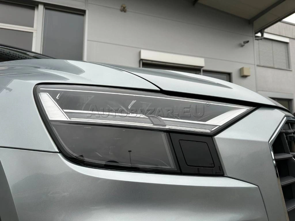 Audi Q8 45 3.0 TDI mHEV quattro tiptronic